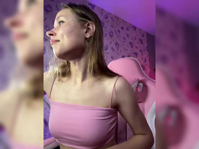 Armura live cam on BongaCams