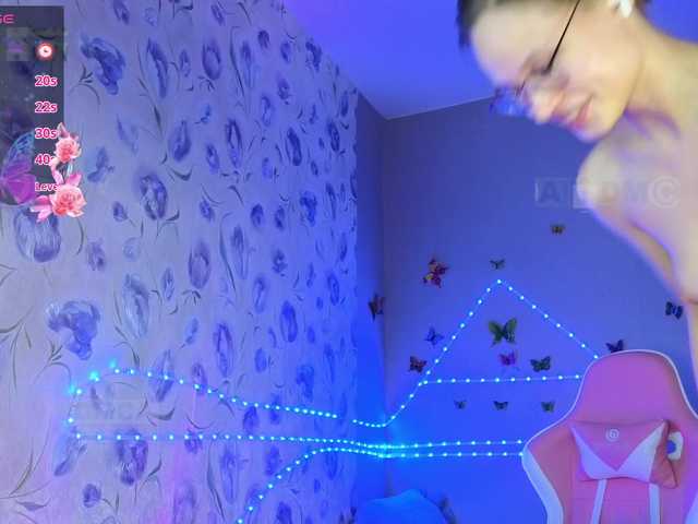 Armura live cam on BongaCams