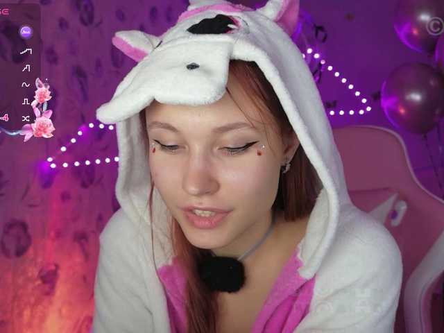Armura live cam on BongaCams