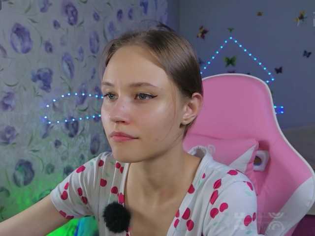 Armura live cam on BongaCams