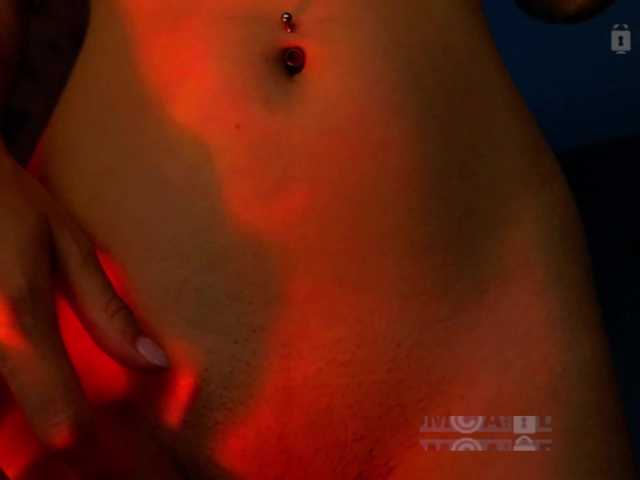 Armura live cam on BongaCams