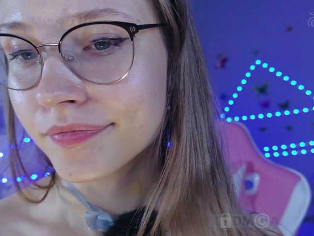 Armura live cam on BongaCams