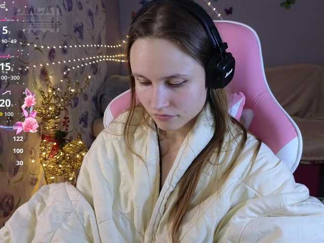 Armura's BongaCams show and profile