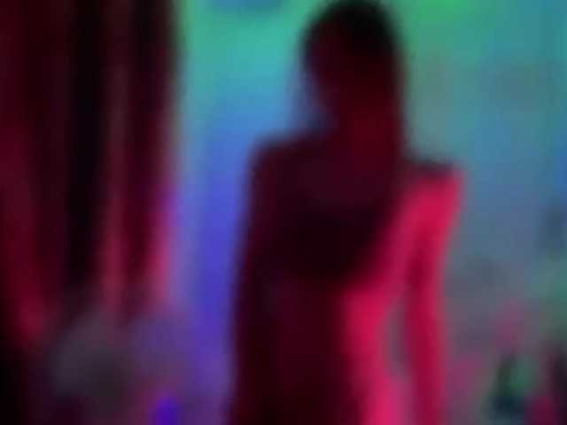 Armura live cam on BongaCams