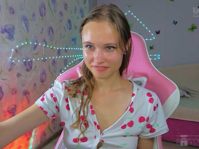 Armura live cam on BongaCams