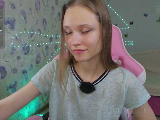 Armura live cam on BongaCams