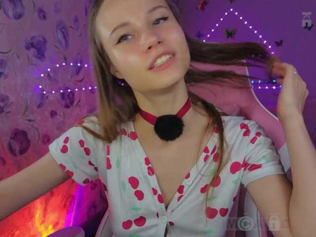 Armura live webcam show