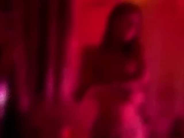 Armura live cam on BongaCams
