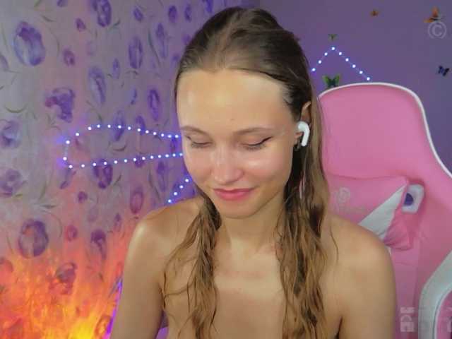 Armura live cam on BongaCams
