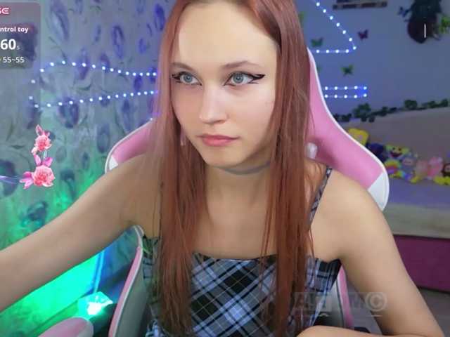 Armura live cam on BongaCams