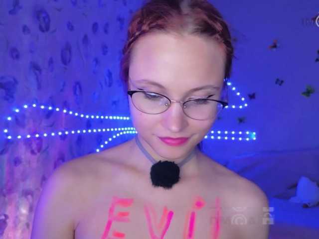 Armura live cam on BongaCams