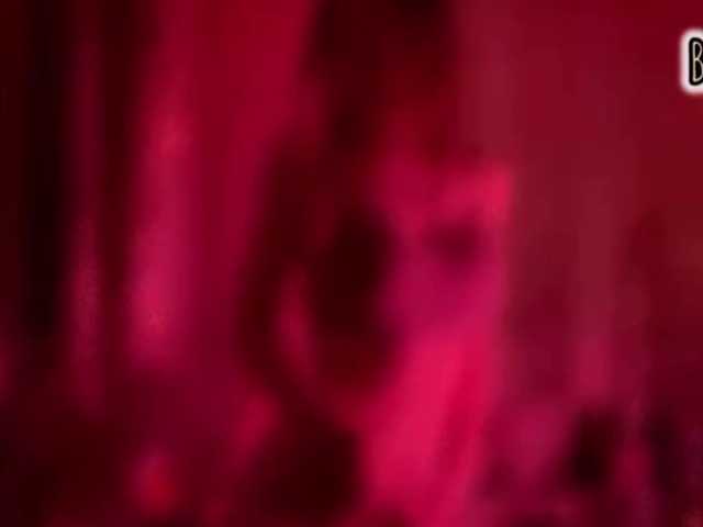 Armura live webcam show