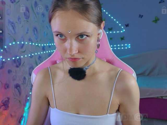 Armura live cam on BongaCams