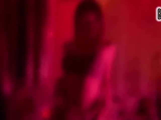 Armura live webcam show