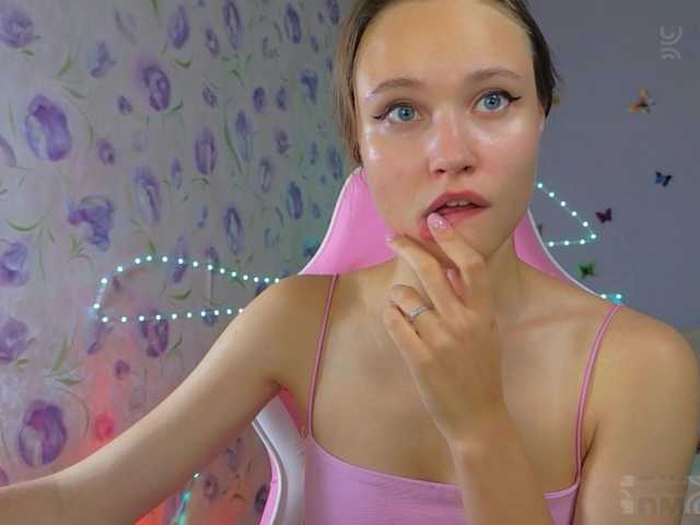 Armura live cam on BongaCams