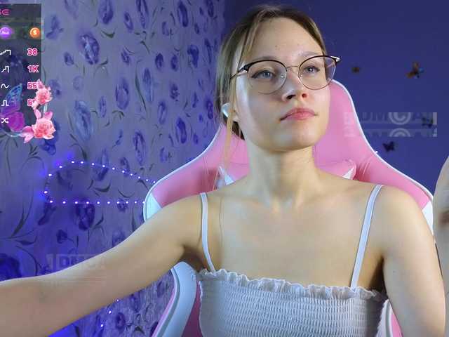 Armura live cam on BongaCams