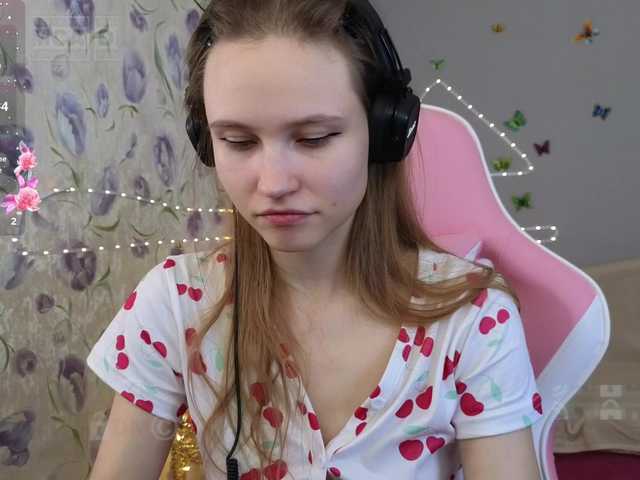 Armura's BongaCams profile