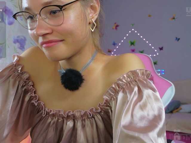 Armura live cam on BongaCams