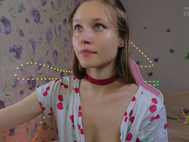 Armura live webcam show