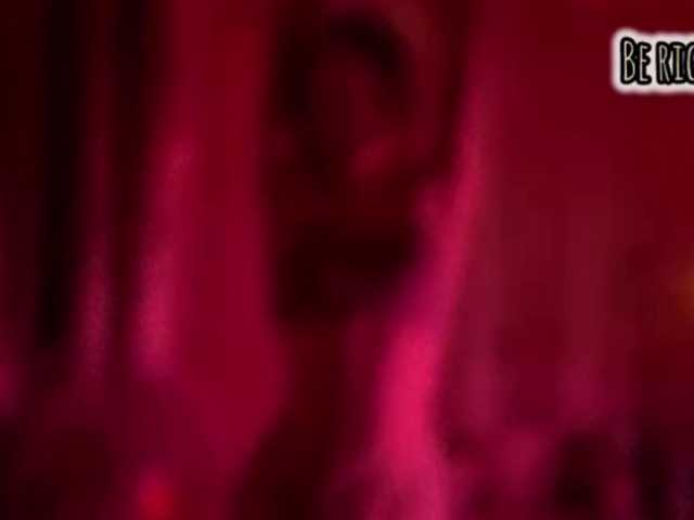 Armura's BongaCams show and profile