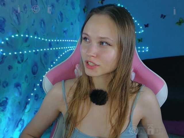 Armura live cam on BongaCams