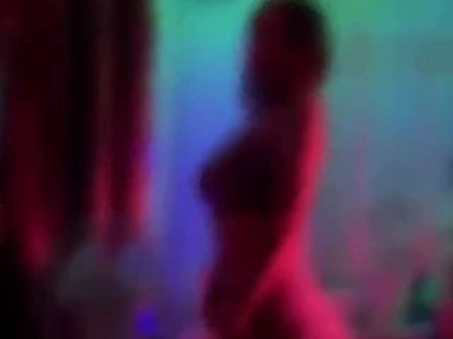 Armura live cam on BongaCams