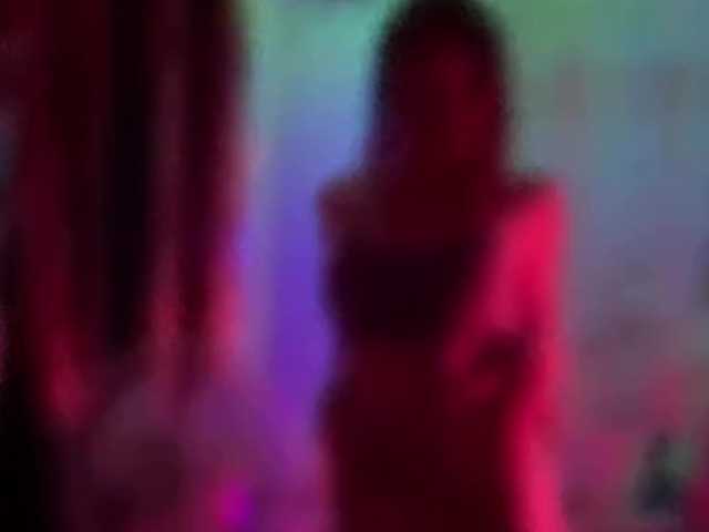 Armura live cam on BongaCams