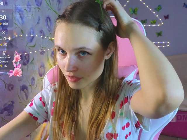 Armura's BongaCams show and profile