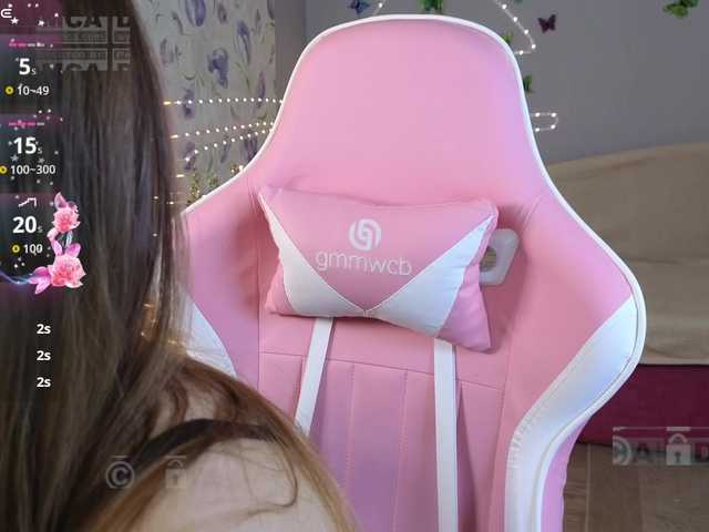 Armura's BongaCams show and profile