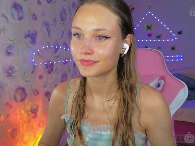 Armura live cam on BongaCams