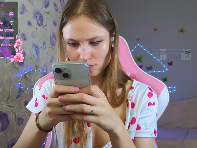 Armura live cam on BongaCams