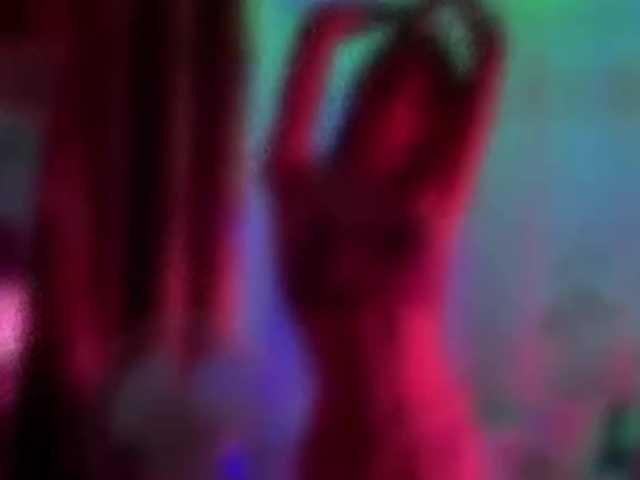 Armura live cam