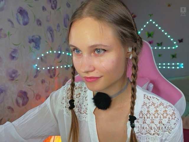 Armura live cam on BongaCams