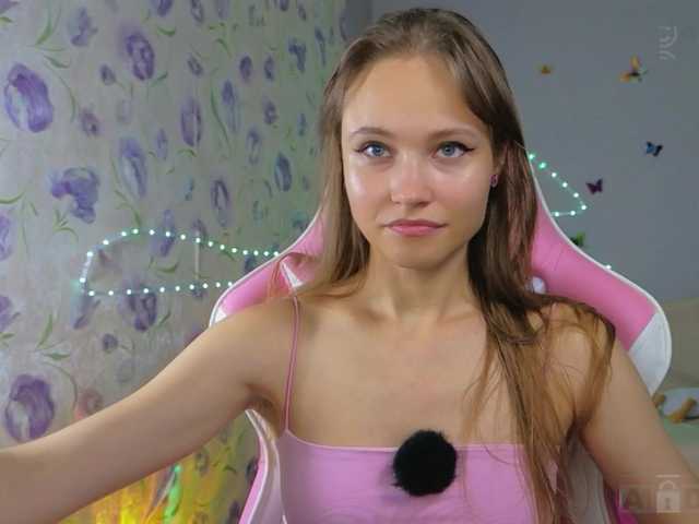 Armura live cam on BongaCams