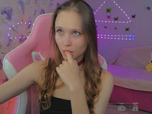 Armura live cam on BongaCams