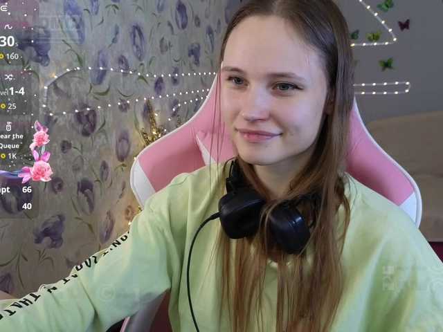 Armura's BongaCams show and profile