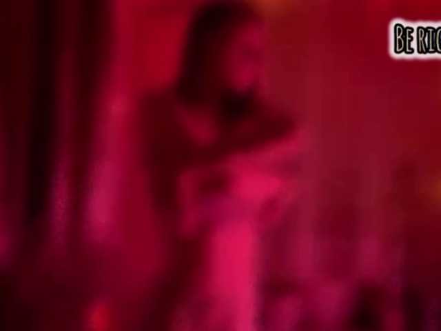 Armura's BongaCams show and profile