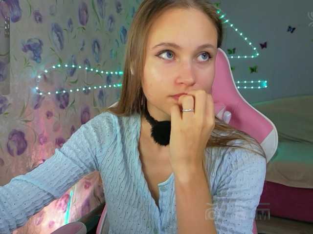 Armura live cam on BongaCams