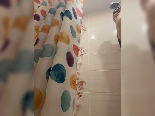 Armura live webcam show