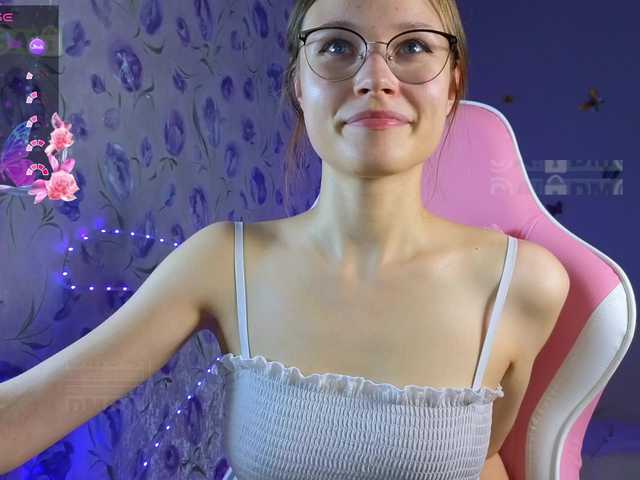 Armura live cam on BongaCams