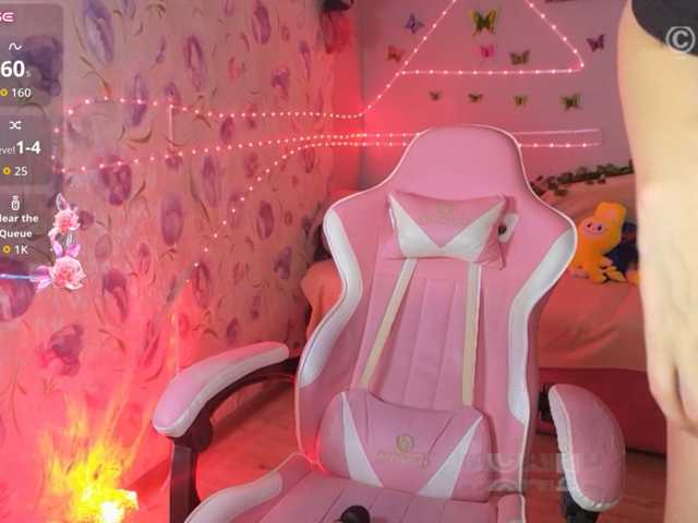 Armura live cam on BongaCams