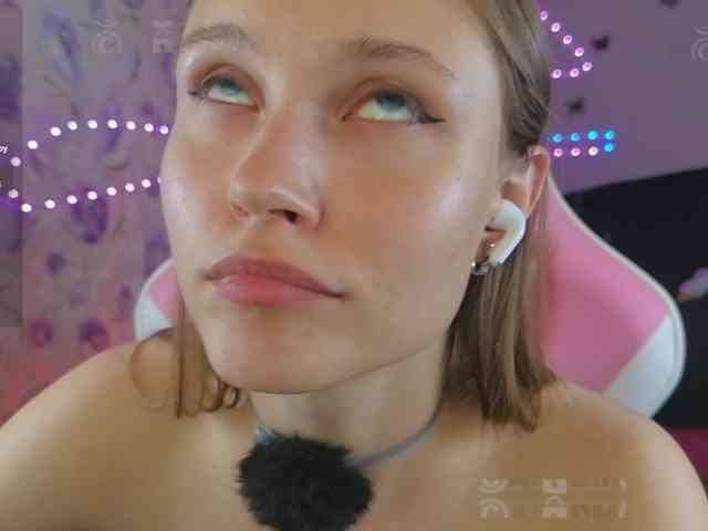 Armura Sex Cam Show