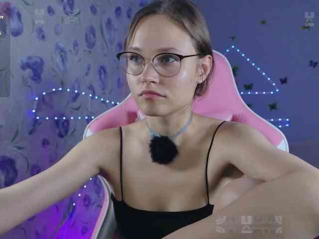 Armura Sex Cam Show