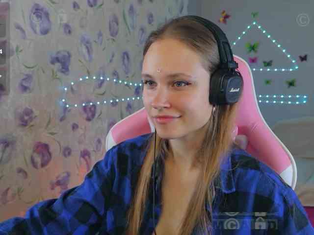 Armura Sex Cam Show