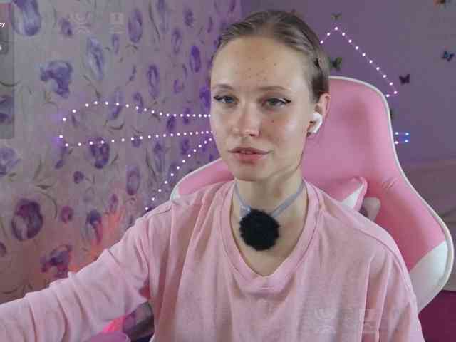 Armura Sex Cam Show