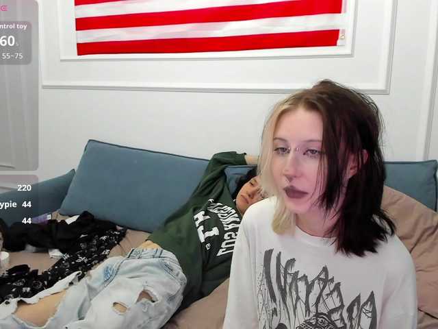 VeryRareTwix live cam on BongaCams