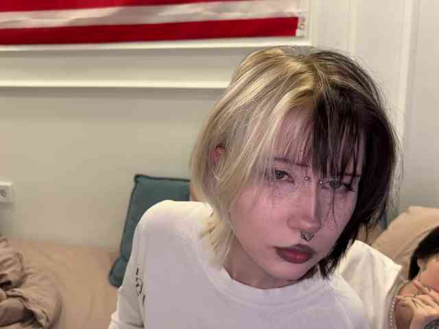VeryRareTwix webcam