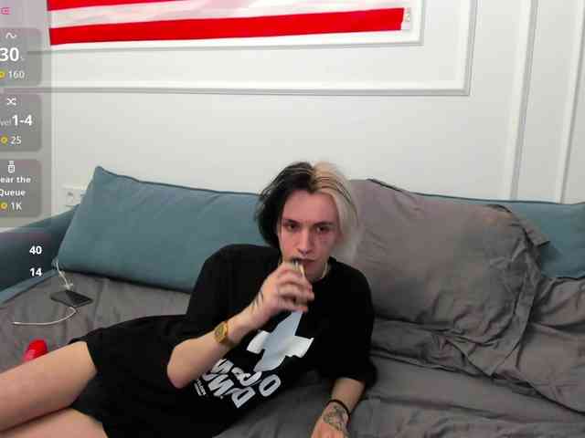 VeryRareTwix webcam