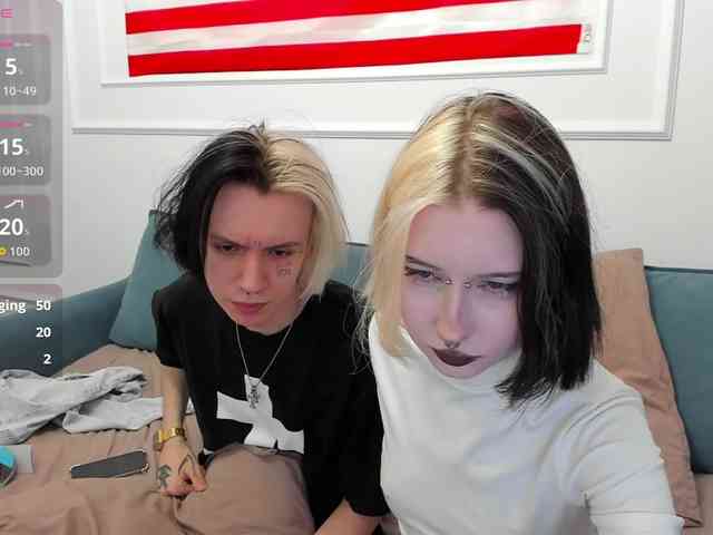 VeryRareTwix Sex Cam Show