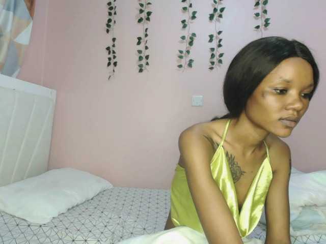 Abbylay's BongaCams show and profile